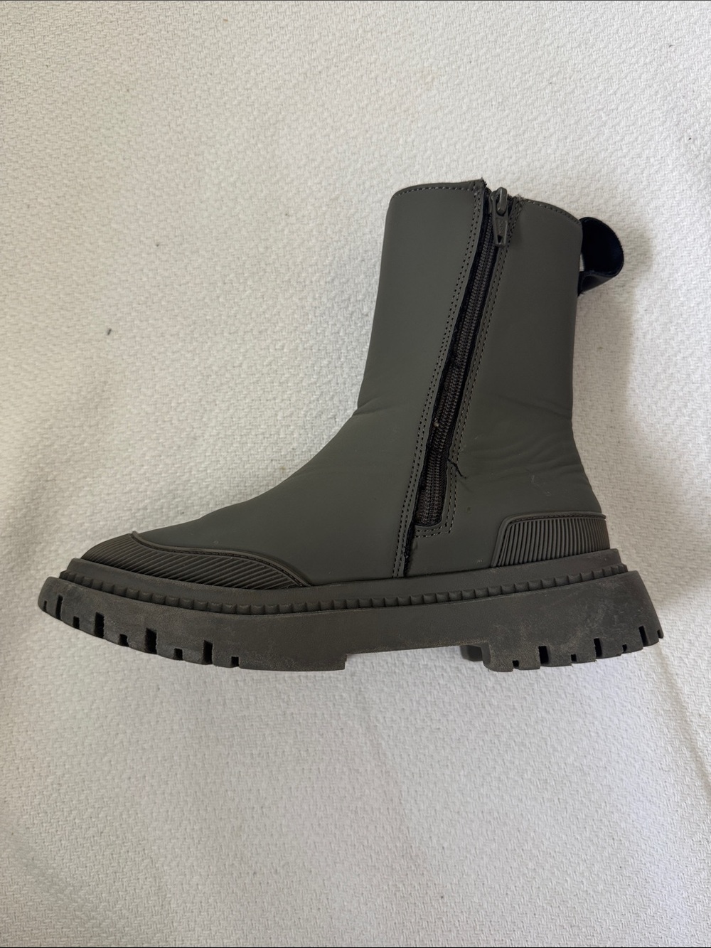 Zara Kids Dark Gray Pull-On Chelsea Boots - Picture 4 of 8